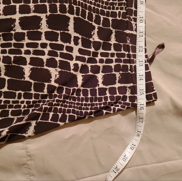 Skirt - Picture 4 of 9